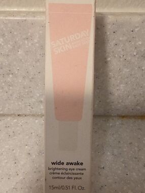 Saturday Skin Wide Awake Brightening Eye Cream - Pink/White Box